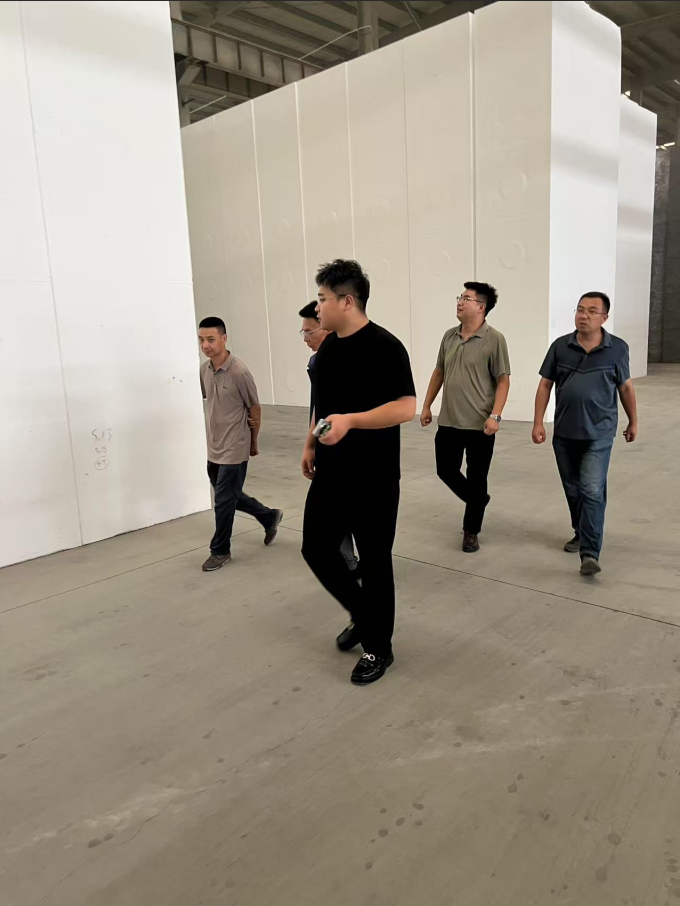 沈阳永晟伟业建材科技有限公司迎来重要客户代表团莅临参观